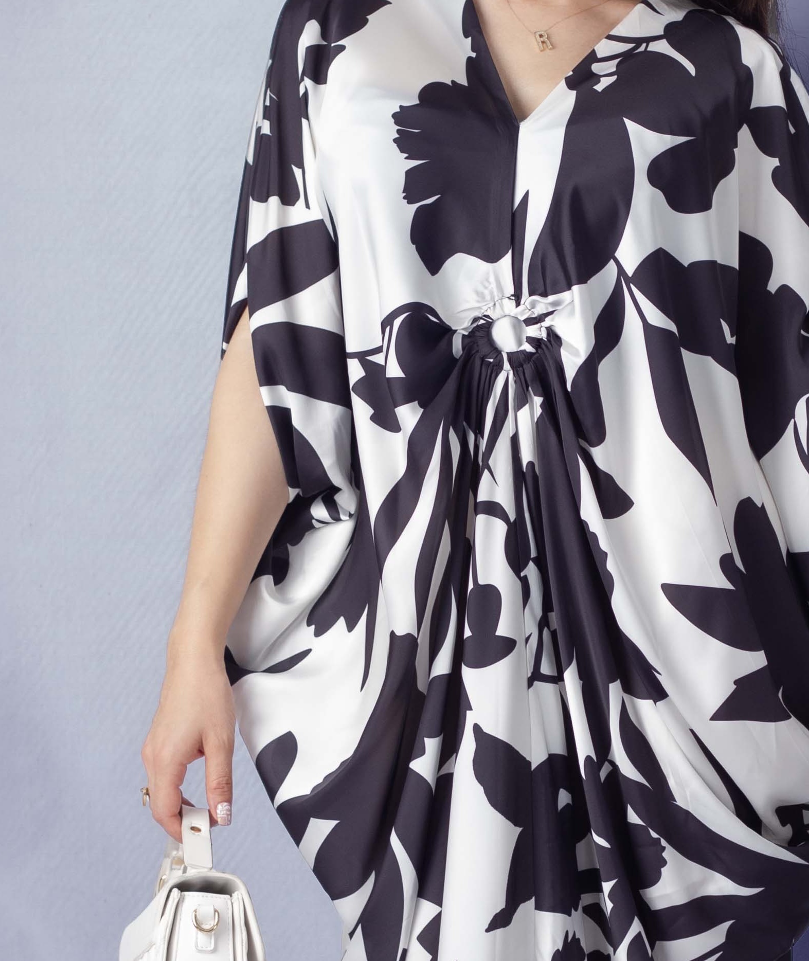 ORIENTAL DRESS BLACK WHITE - Image 5