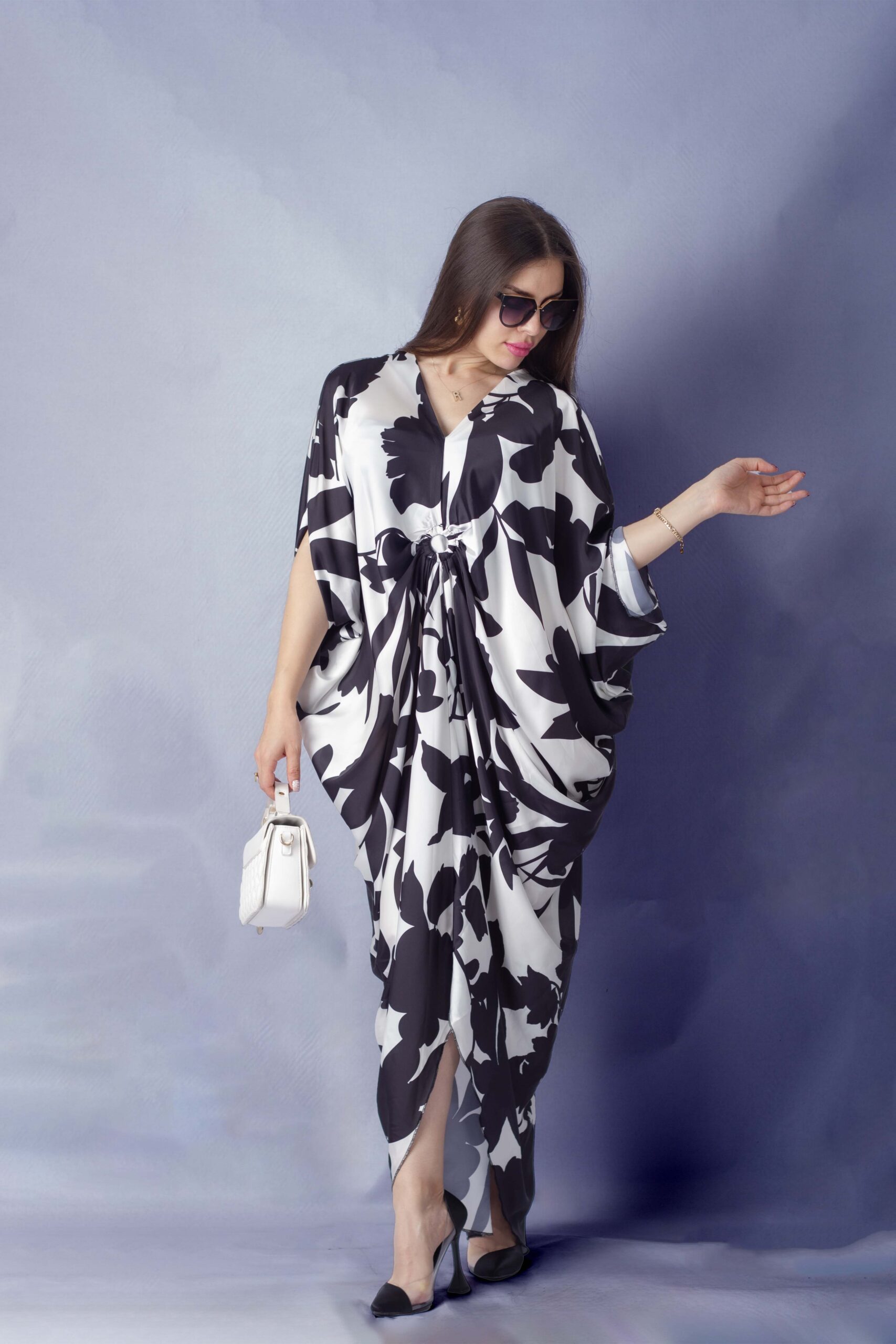 ORIENTAL DRESS BLACK WHITE - Image 4